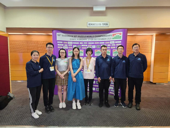 AA, 的戴潭潭, 冠军后第二 AA, 的戴潭潭, 冠军后第二
