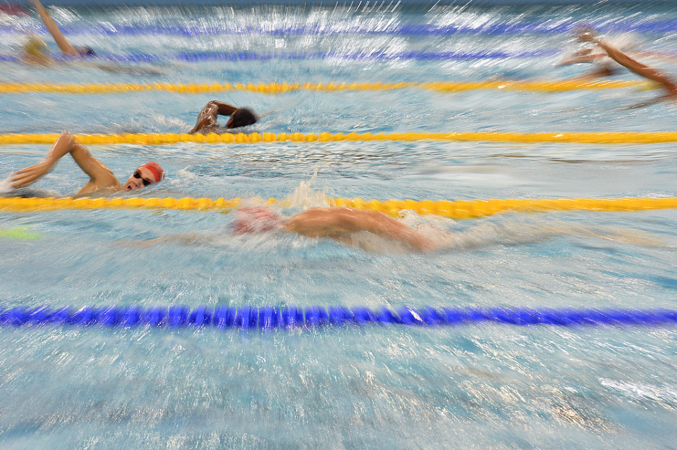 动员被迫退 动员被迫退