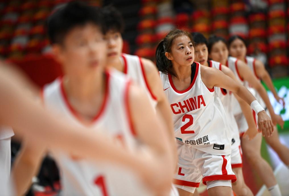 篮在洛杉矶, 内线实力强